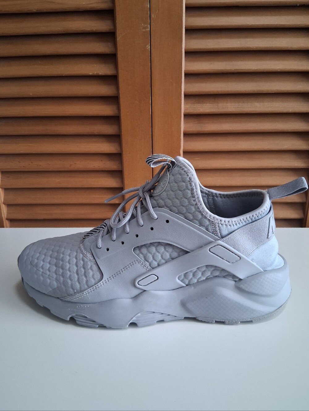 Nike Air Huarache Run Ultra SE Premium Mens SZ 9 Wolf Grey 857909-001 Shoes